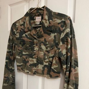 Crop top militar jean jacket Guess